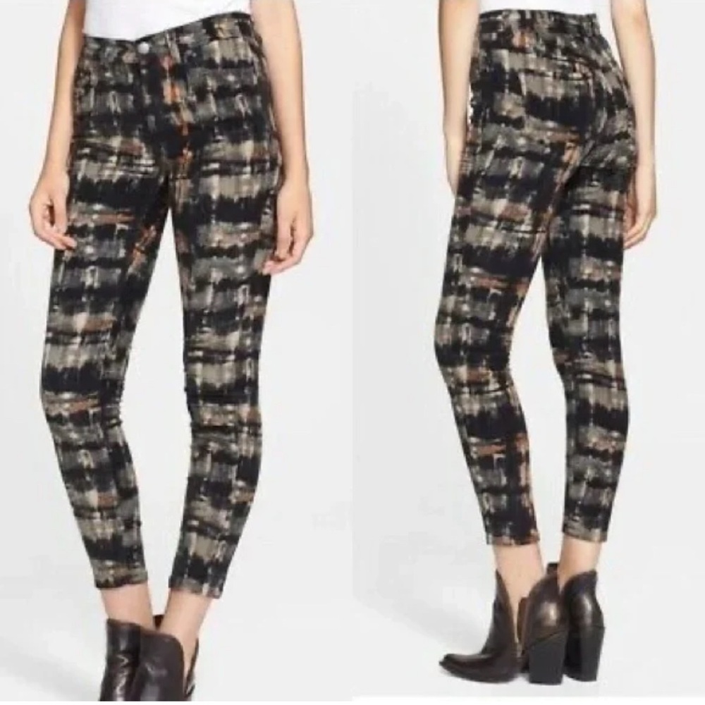 Free People Skinny Jeans in Black, Brown, Cream Plaid